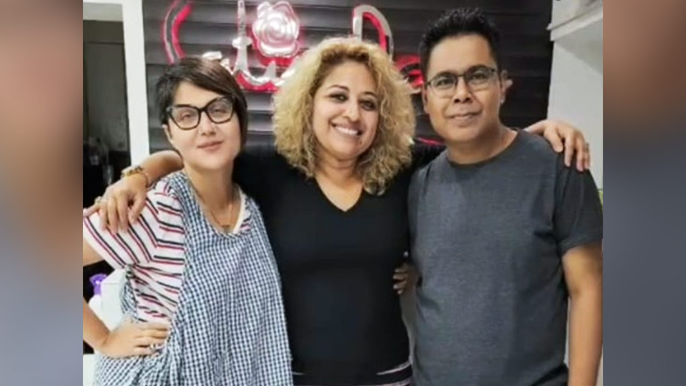 স্বস্তিকা ও মীরের সঙ্গে জলি