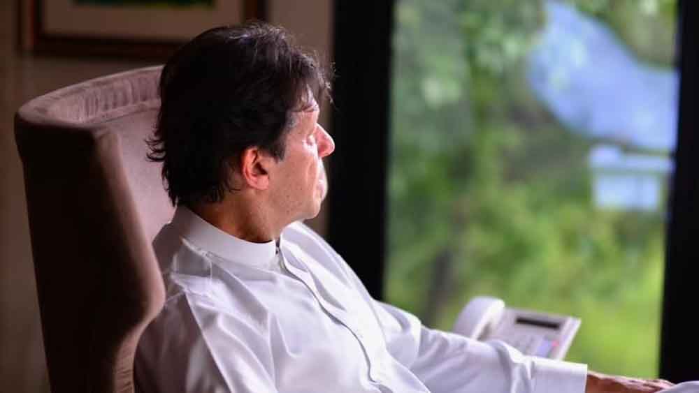 সরাসরি: স্পিকারকে অনাস্থা প্রস্তাবের  উপর দ্রুত ভোটাভুটির আবেদন বিরোধীদের