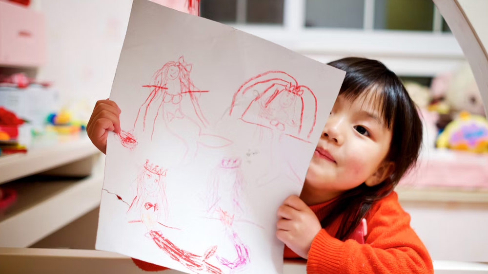 দক্ষিণ কোরিয়ায় ১৮ বছর পর্যন্ত কোনও শিশুকে লালনপালন করতে অন্যান্য দেশের তুলনায় সবচেয়ে বেশি অর্থ ব্যয় করতে হয়। দেশের মোট অভ্যন্তরীণ উৎপাদন বা জিডিপি-র নিরিখেই এই হিসাব কষে জানিয়েছে গবেষক সংস্থাটি।