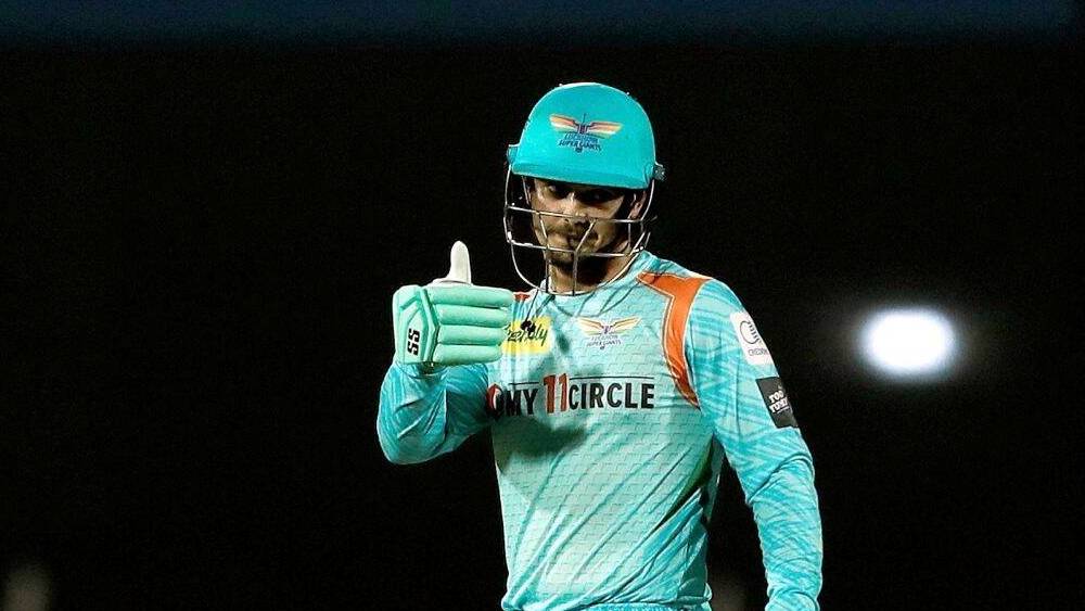 তালিকায় দু’নম্বরে লখনউয়ের কুইন্টন ডিকক। দক্ষিণ আফ্রিকার এই উইকেটরক্ষক ব্যাটার পাঁচ ম্যাচে করেছেন ১৮৮ রান। দু’টি অর্ধশতরান করেছেন তিনি।