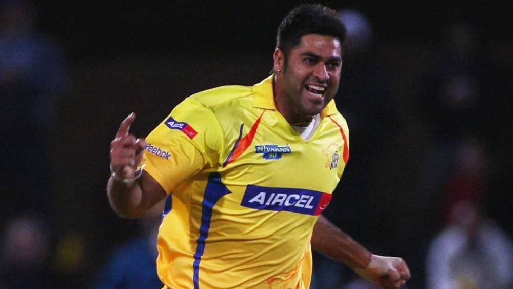 চেন্নাই সুপার কিংসের হয়ে সেই বছর প্রথম উইকেট নিয়েছিলেন মনপ্রীত গোনি। পঞ্জাব কিংসের (তৎকালীন কিংস ইলেভেন পঞ্জাব) কর্ণ গোয়েলকে আউট করেন গোনি। তিনি সেই ম্যাচে পান এক উইকেট।