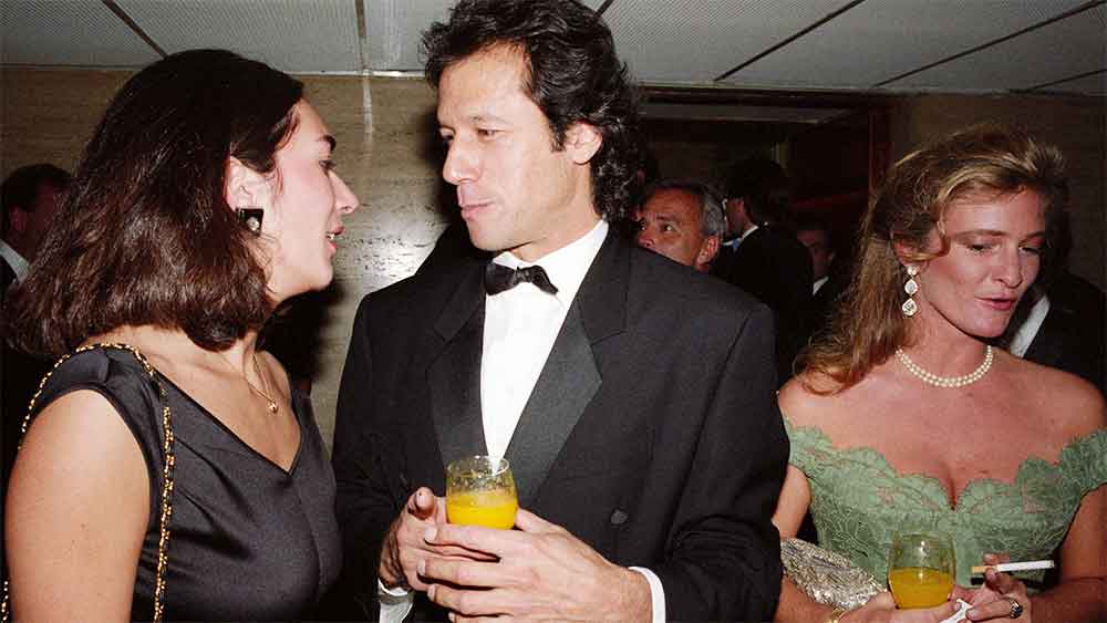 ইমরান বলেছিলেন, ‘‘কিছুকালের জন্য সঙ্গী হিসাবে অভিনেত্রীরা মন্দ নয়। তবে কিছু দিনের জন্য তাঁদের সঙ্গ পছন্দ করলেও আমি তা ছেড়ে বেরিয়ে যেতাম। এক জন অভিনেত্রীকে বিয়ে করার কথা ভাবতেও পারি না।’’