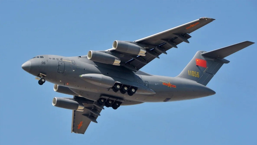  শত্রুপক্ষ যদি আমেরিকার পেট্রিয়ট বা রাশিয়ার এস-৩০০-র মতো ক্রুজ ক্ষেপণাস্ত্র হামলা করে, তা হলে ১৭০ কিলোমিটার পাল্লার চিনা এইচকিউ-২২ তার মোকাবিলা করতে পারে। এই ক্ষেপণাস্ত্রের একটি মডেল বিমান হানা ঠেকাতেও ব্যবহার করা যায়।