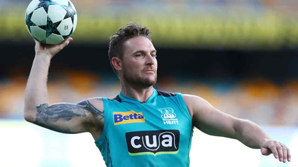 ২০১৯ সালের নিলামে ম্যাকালামও দল পাননি। যদিও কেকেআরের প্রধান কোচ হিসাবে দুর্দান্ত কাজ করছেন নিউজিল্যান্ডের এই প্রাক্তন ক্রিকেটার।