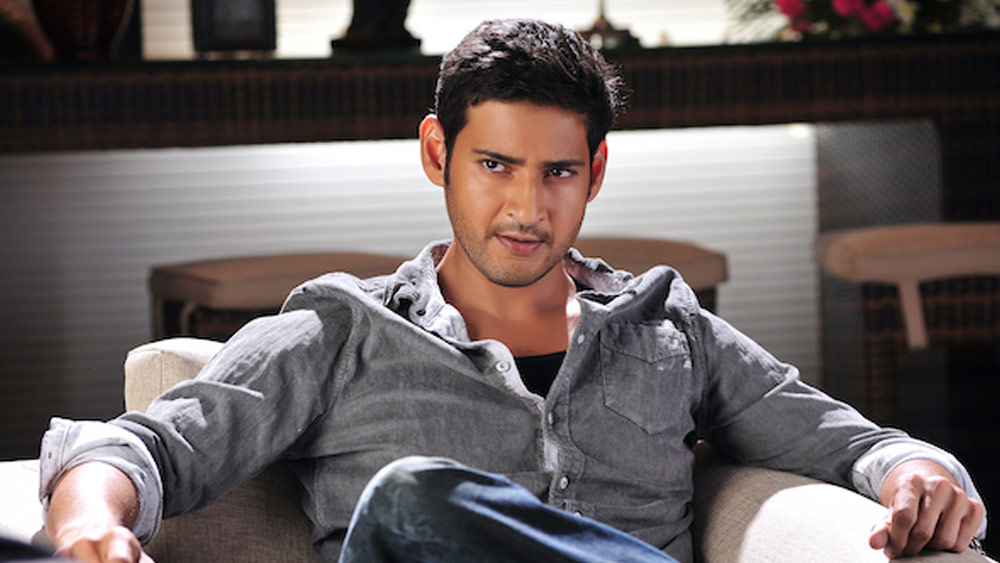 শুধু তেলুগু ছবিতেই কাজ করতে চান মহেশ। আর অন্য কোনও ভাষার ছবিতে কাজ করার ইচ্ছা নেই। যে কারণেই তিনি বহু প্রস্তাব পেলেও তা প্রত্যাখ্যান করে চলেছেন। 