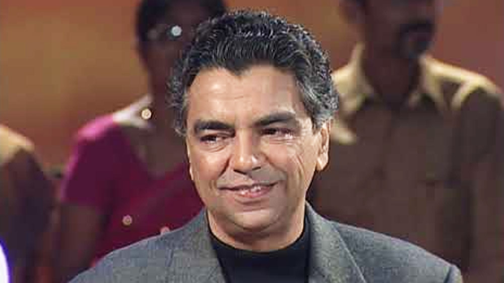 জুবেইদার জীবনকাহিনি নিয়ে কলম ধরেছিলেন পুত্র খালেদ। সাংবাদিক, সিনেমা সমালোচক, চিত্রনাট্যকার তথা পরিচালক খালেদের চিত্রনাট্যেই তাঁর ‘জুবেইদা’-কে গড়েছিলেন শ্যাম বেনেগাল।