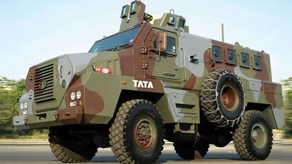 টাটা মোটরসের তৈরি ‘ব্রজ্র’-এর নয়া সংস্করণের পোশাকি নাম ‘ডিফেন্স কমব্যাট সাপোর্ট প্ল্যাটফর্মস রায়ট কন্ট্রোল ভেহিকল্‌’।