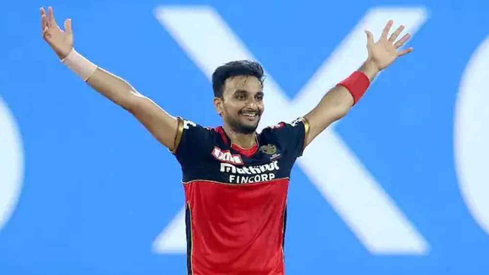 ২০২০ সালে একটিও হ্যাটট্রিক হয়নি। ২০২১ সালে আরসিবি-র হয়ে পর পর তিন বলে তিন উইকেট নেন হর্ষল পটেল। মুম্বইয়ের হার্দিক পাণ্ড্য, কায়রন পোলার্ড ও রাহুল চাহারকে আউট করেন তিনি।