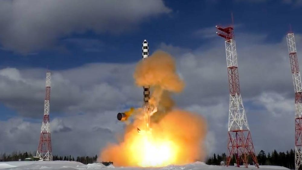 রুশ সংবাদমাধ্যমের দাবি, এই ক্ষেপণাস্ত্রটি নিয়ে প্রায় ২২ বছর ধরে গবেষণা করা হয়েছে। গবেষণা করে এই ক্ষেপণাস্ত্রটিকে এমন ভাবে তৈরি করা হয়েছে যা অন্য ক্ষেপণাস্ত্রের চেয়ে কয়ের গুণ বেশি শক্তিশালী।