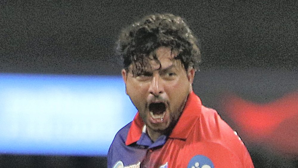 কলকাতার বিরুদ্ধে ৩৫ রানে চার উইকেট নেন তিনি। এখনও পর্যন্ত পাঁচটি ম্যাচে ১১টি উইকেট নিয়েছেন।