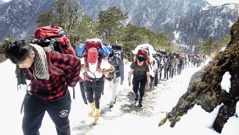 সন্দাকফু ট্রেক