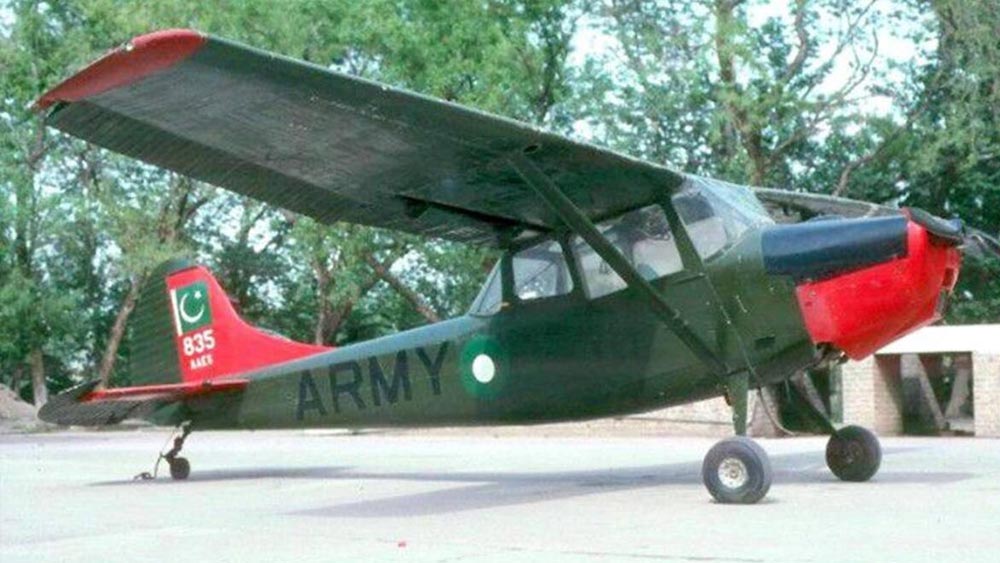 ওই এল-১৯ যুদ্ধ বিমানের ভিতর থেকে পুলিশ উদ্ধার করে এক পাক মেজরের দেহ। পাক বাহিনীতে কর্মরত এক বাঙালি সেকেন্ড লেফটেন্যান্ট ওই বিমানটি চালাচ্ছিলেন।