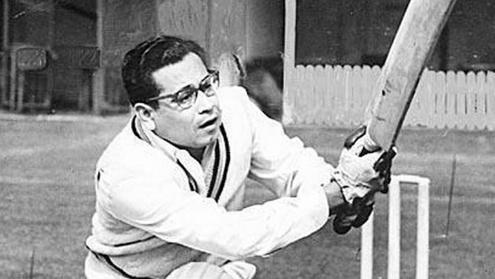 সচিন আসার আগেও চরিত্র পেয়েছে ভারতীয় ক্রিকেট। সেই পঙ্কজ রায় বা বিনু মাঁকড়কে দিয়ে শুরু।