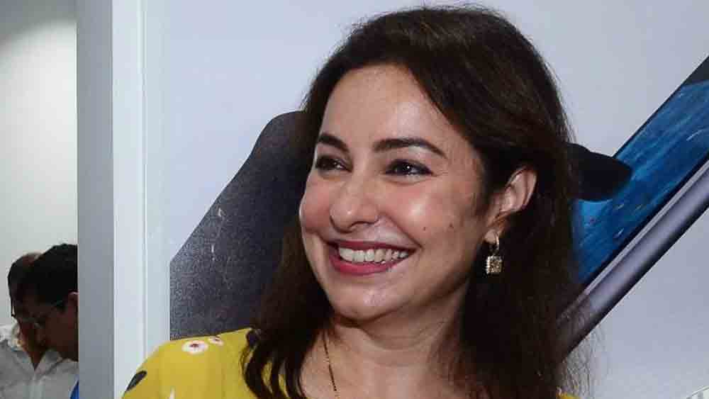 বয়সে সচিনের থেকে ছ’বছরের বড় অঞ্জলি। ১৯৯০ সালে তাঁদের যখন প্রথম দেখা হয়, এক জন ভারতীয় ক্রিকেটে সবে নিজের দ্যুতি ছড়াতে শুরু করেছেন, অন্য জন ডাক্তারির ছাত্রী।