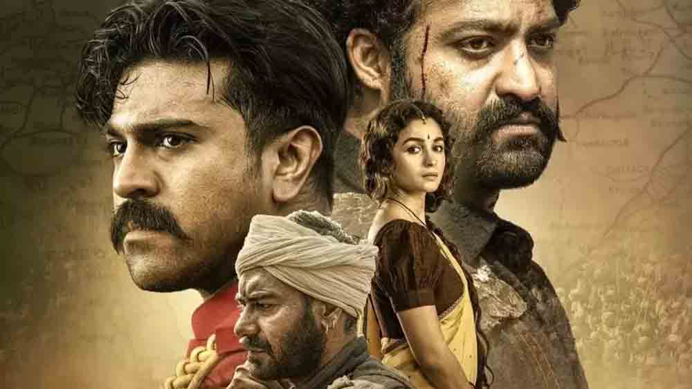 আর্থিক বিশেষজ্ঞ রমেশ বালার মতে, সিনেমার বৃহত্তর বাজারকে এড়িয়ে যাচ্ছে বলিউড। আর সেই জায়গাতেই ঢুকে পড়ছে দক্ষিণী ছবি।