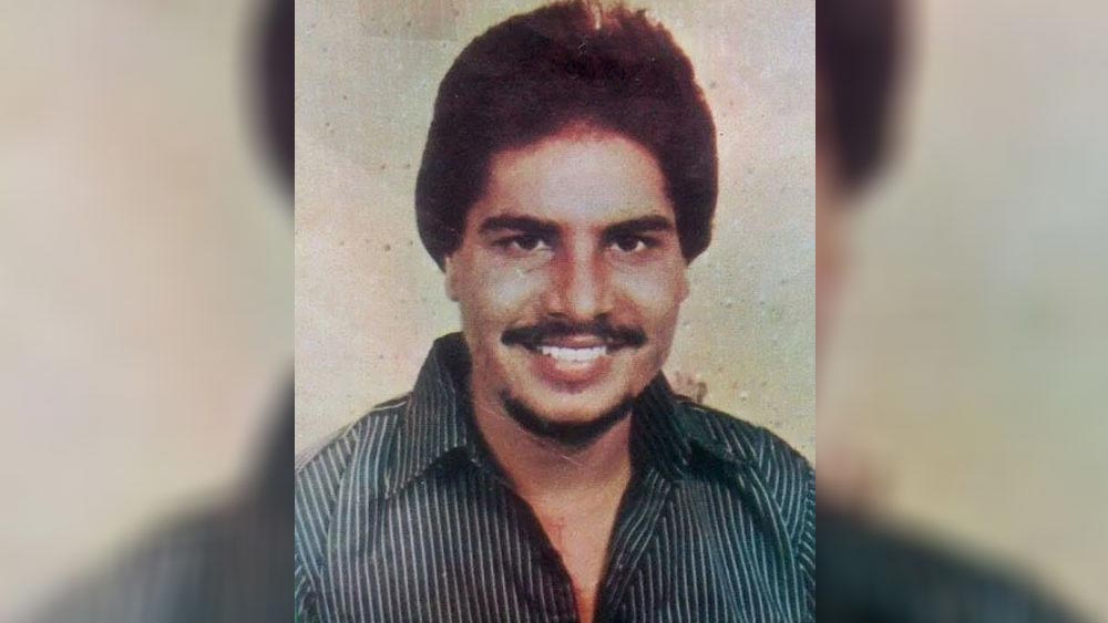 জনপ্রিয় পঞ্জাবি গায়ক, সুরকার ও গীতিকার অমর সিংহ চমকিলার মৃত্যু আজও রহস্যের অন্দরেই থেকে গিয়েছে। ১৯৮৮ সালের ৮ মার্চ চমকিলা, তাঁর স্ত্রী অমরজ্যোতকে দিনের আলোয় জনসমক্ষে হত্যা করা হয়।