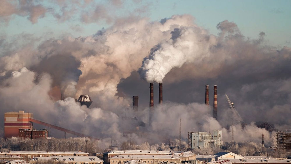 সুইৎজারল্যান্ডের সংস্থা ‘আইকিউ এয়ার’ বিশ্বের ১১৭টি দেশের ৬ হাজার ৪৭৫টি শহরে বায়ু দূষণের মাত্রা পরিমাপ করে এই রিপোর্ট তৈরি করেছে।
