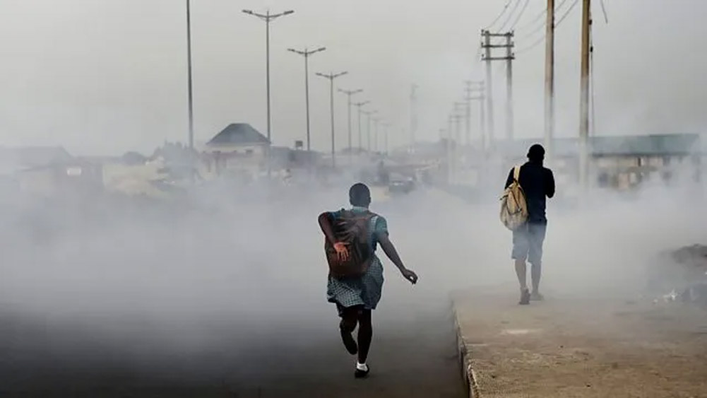 বিশ্বের সব চেয়ে দূষিত রাজধানী দিল্লি। দ্বিতীয় স্থানে রয়েছে বাংলাদেশের ঢাকা। তৃতীয় স্থানে রয়েছে মধ্য আফ্রিকার দেশ চাদ-এর রাজধানী এন’জামেনা। চতুর্থ স্থানে তাজিকিস্তানের রাজধানী দুশানবে। পঞ্চম স্থানে ওমানের রাজধানী মাস্কাট।