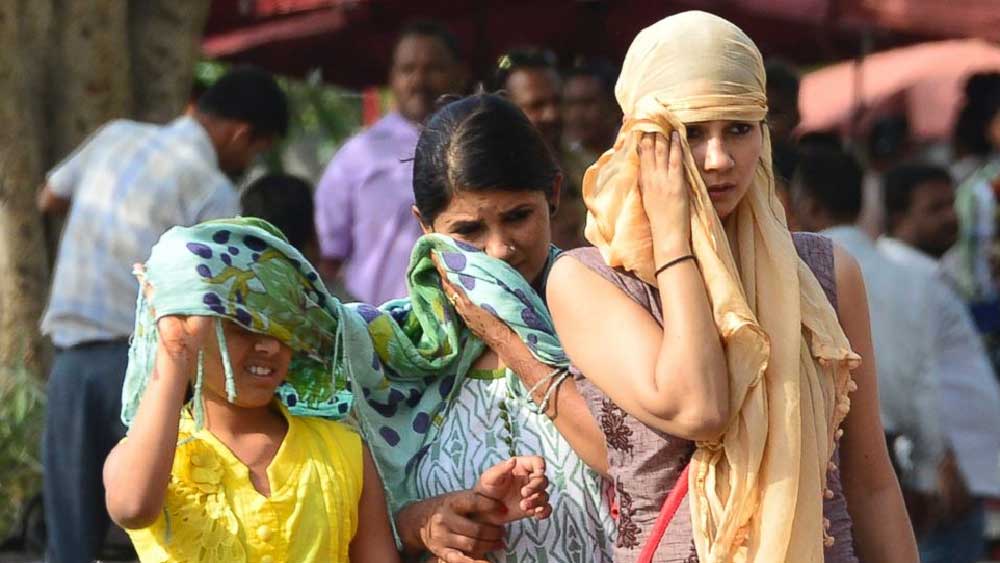 কলকাতায় তাপপ্রবাহ না হলেও তাপপ্রবাহের মত আবহাওয়া অনুভূত হবে।