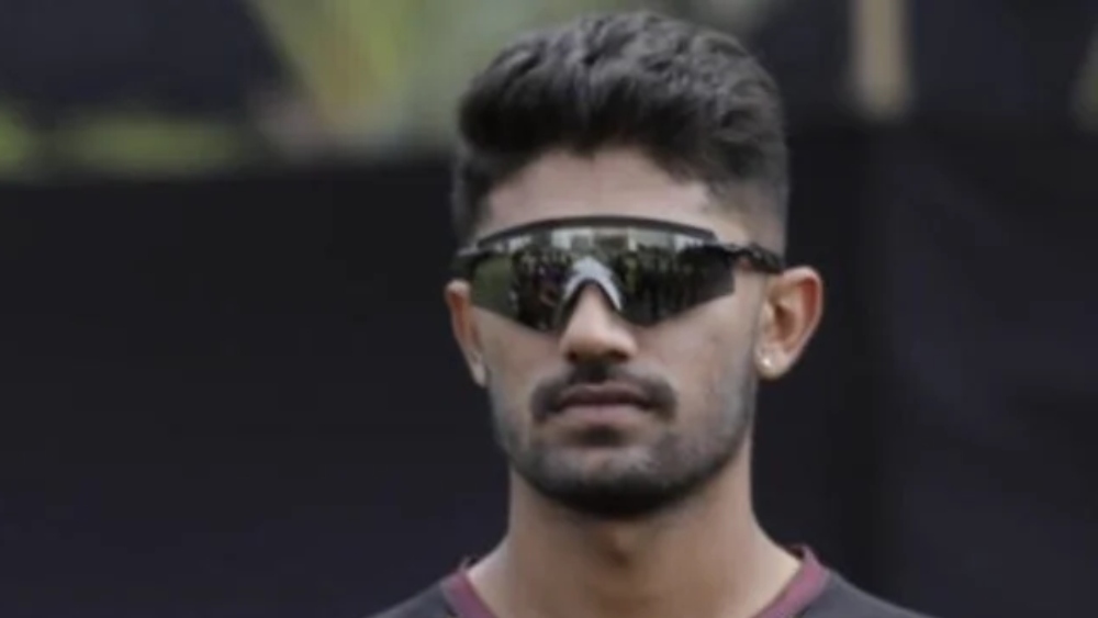 আমন খান: এখনও পর্যন্ত একটি ম্যাচে খেলেছেন তিনি। খুব খারাপ বল করেননি। খারাপ ছন্দে থাকা শিবম মাভির বদলে ফের আমনকে সুযোগ দিতে পারে কলকাতা।