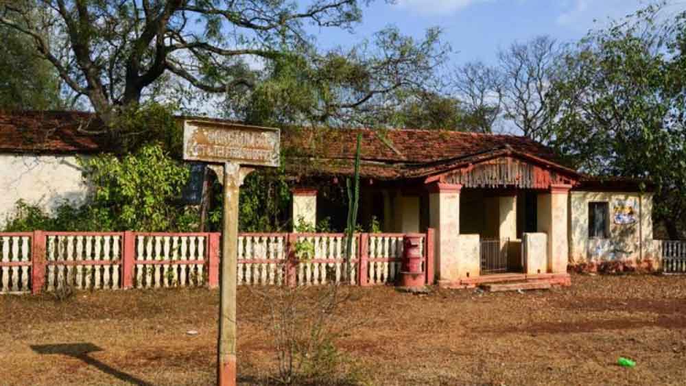 তবু কোলার একটি সম্পন্ন শহর হিসেবেই থেকে যেতে পারত। কিন্তু তা হয়নি। কারণ খনি বন্ধ করার  যে বৈজ্ঞানিক প্রক্রিয়া, তা মানা হয়নি কেজিএফের ক্ষেত্রে।