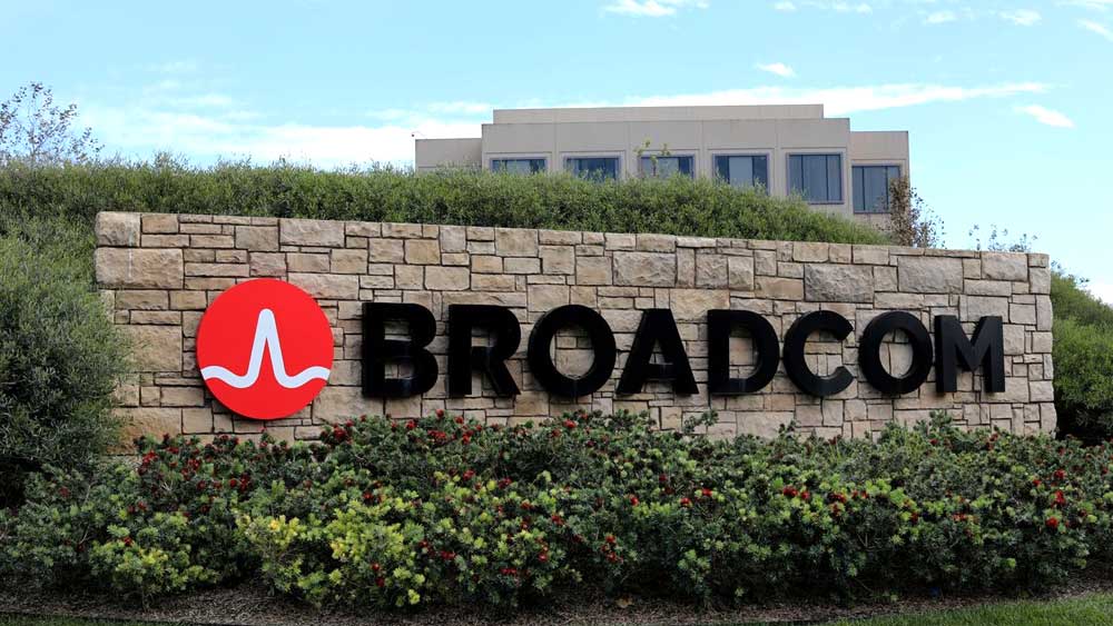 ৩৭০০ কোটি ডলারের বিনিময়ে এই চুক্তি হয়েছিল, যা ভারতীয় মুদ্রায় প্রায় ২ লক্ষ ৮৩ হাজার ১৩৬ কোটি টাকা। 