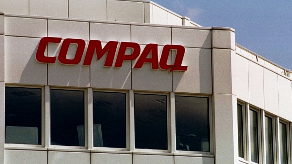 ২০০১ সালে এ রকমই এক চুক্তি হয় দুই কম্পিউটার সংস্থার মধ্যে। প্রচুর টাকার বিনিময়ে কমপ্যাক কিনে নেয় এইচপি।