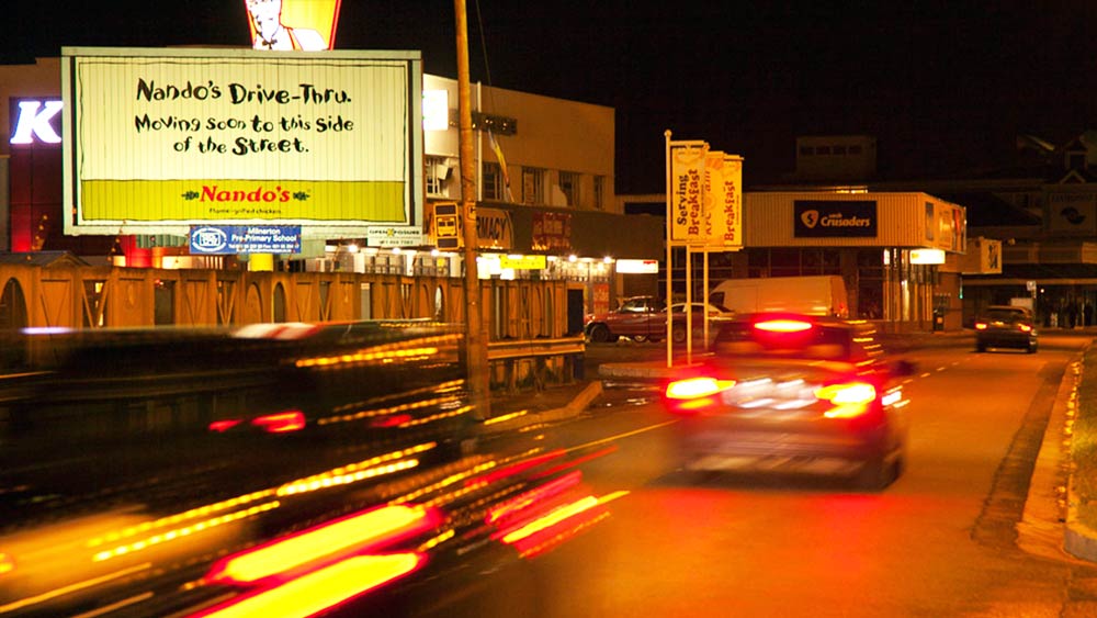 যদি চান আপনার পণ্য বা সংস্থা সফল হোক, তবে সেই লক্ষ্য অর্জনের সব চেয়ে কার্যকর মাধ্যম বিজ্ঞাপন। গবেষণা দেখিয়েছে, গ্রাহকরা সব সময় উদ্ভাবনী বিজ্ঞাপন দেখেই বেশি আকৃষ্ট হন। সাদামাঠা বিজ্ঞাপন অনেক সময় গ্রাহকের কাছে পৌঁছতে সক্ষম হয়ে ওঠে না।