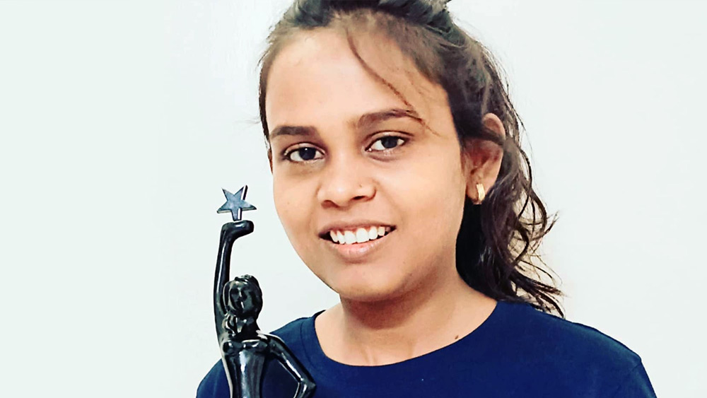 লোকগীতি গাইতেই বেশি স্বচ্ছন্দ শিল্পী গ্রাম থেকে শহর, সর্বত্রই স্বীকৃতি পেয়েছেন। তাই এই ঘটনায় মানুষ তাঁকে খারাপ মনে করবেন না বলেও তিনি মন্তব্য করেন।