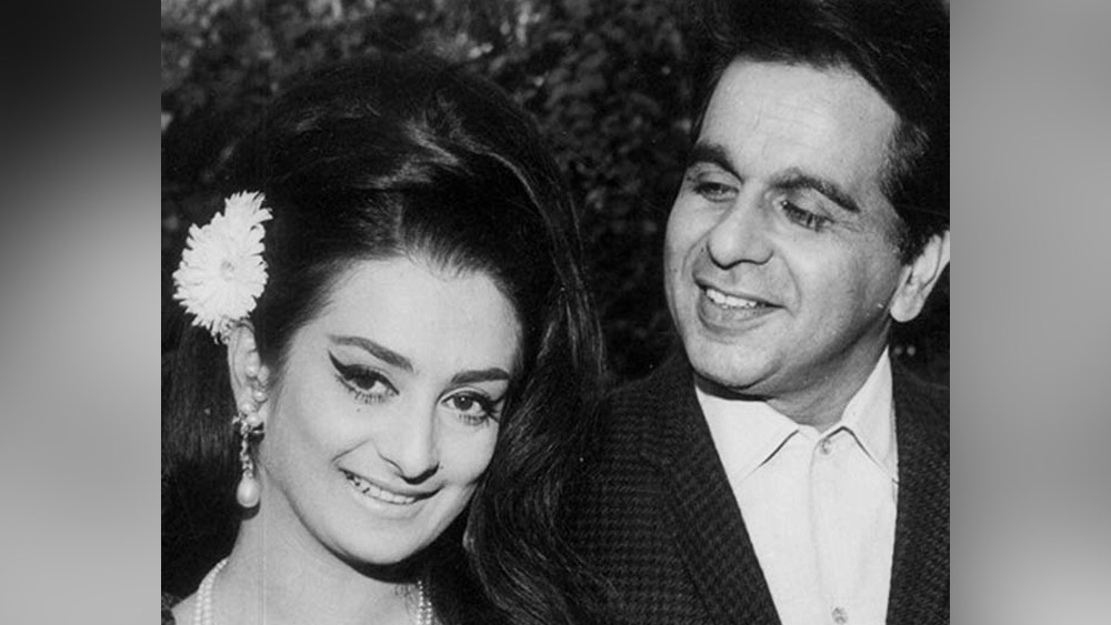 তাঁর থেকে বয়সে ২২ বছরের ছোট অভিনেত্রী সাইরা বানুকে তিনি বিয়ে করেছিলেন। শুধু তা-ই নয়, অভিনেত্রী আসমা সাহিবাকেও বিয়ে করেছিলেন তিনি। তবে, বিয়ের দু’বছরের মধ্যেই তাঁদের বৈবাহিক সম্পর্কে ছেদ পড়ে। জানা যায়, কপূর পরিবারের ঘনিষ্ঠ ছিলেন তিনি। ক্যানসারের সঙ্গে নানা বয়সজনিত অসুখে ভুগছিলেন তিনি। ৯৮ বছর বয়সে এই অভিনেতা মুম্বইয়ের হিন্দুজা হাসপাতালে মারা যান।