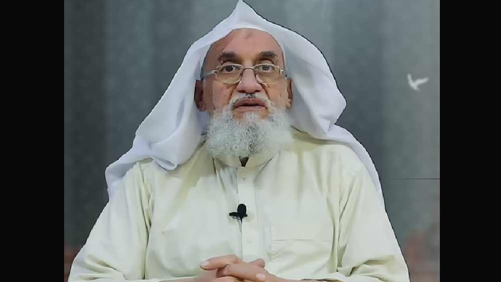 আল কায়দা জঙ্গিদলে কী ভাবে অভিষেক ঘটল জওয়াহিরির? শল্য চিকিৎসক থেকে কী ভাবে বিশ্বের ‘মোস্ট ওয়ান্টেড’ জঙ্গি তালিকায় নাম উঠল তাঁর?