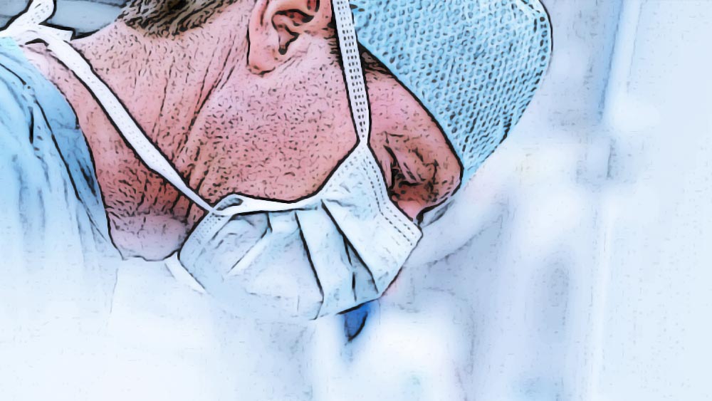 অর্থ উপার্জনের রাস্তা খুঁজছিল সে। তাই শেষ পর্যন্ত এই পথই বেছে নেয় দেবেন্দ্র। বিহার থেকে আয়ুর্বেদ নিয়ে স্নাতকস্তরের পড়াশোনা শেষ করার পর ১১ বছর ধরে নিজের ক্লিনিকেই রোগী দেখত দেবেন্দ্র। সেই সময় তার আর্থিক পরিস্থিতি খুব একটা ভাল ছিল না।