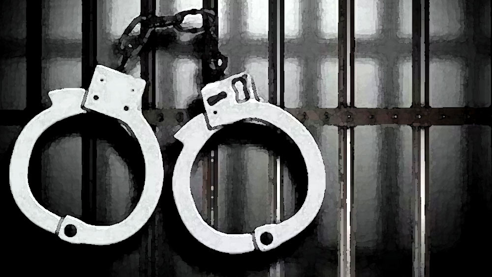 পুলিশ সূত্রে খবর, জিজ্ঞাসাবাদ চলাকালীন দেবেন্দ্র খুব শান্ত মাথায় বলেছিল, একটা সময় পর সে খুনের হিসাব রাখা ছেড়ে দিয়েছিল।