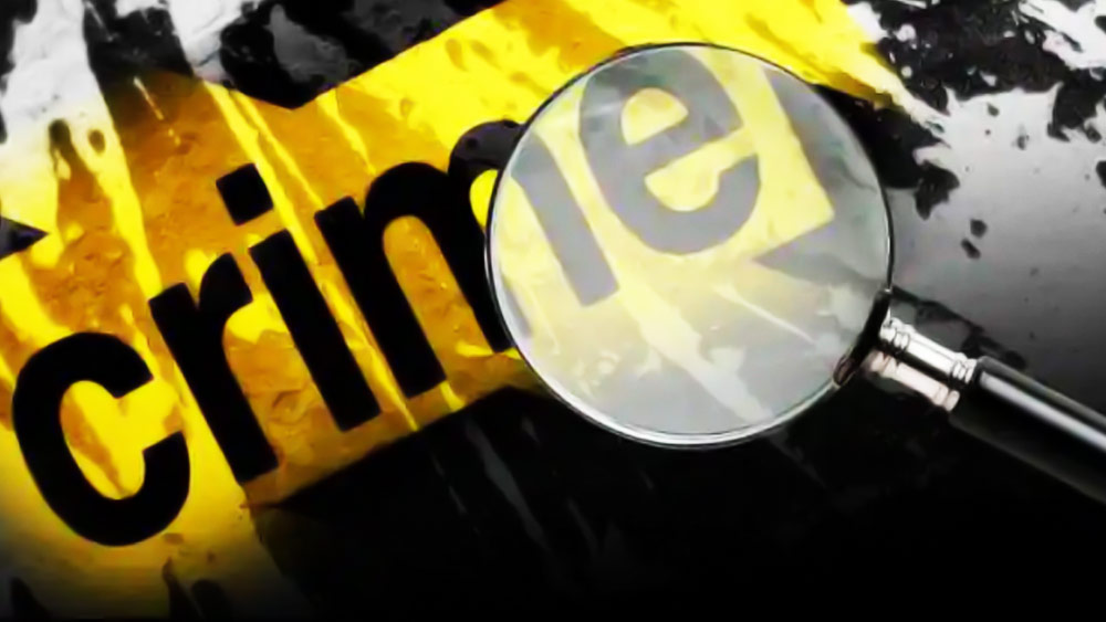 ঠিক তার পরের বছর গুরুগ্রাম আদালত তাকে মৃত্যুদণ্ডের নির্দেশ দেয়। দেবেন্দ্র স্বীকার করে, সে ৫০টিরও বেশি খুন করেছে। ১৬ বছর টানা জেল খাটার পর তাকে ২০ দিনের জন্য প্যারোলে ছাড়া হয়। কিন্তু নির্দিষ্ট সময়ে ফিরে না এলে তল্লাশি শুরু করে পুলিশ।