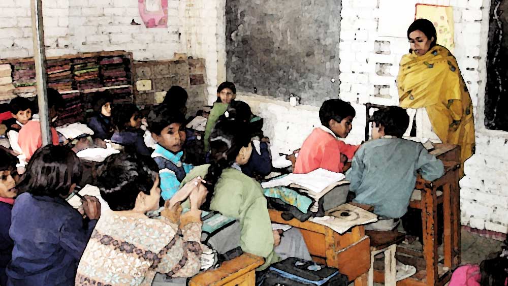 রেখার এই প্রচেষ্টায় ফল মিলতে শুরু করেছে। ২০১০ সালে শিক্ষিকা হিসাবে স্কুলে যোগ দিয়েছিলেন তিনি। স্কুল চালুর সময় ১০০ জন পড়ুয়া এখানে পড়াশোনা করত। তবে ধীরে ধীরে তা কমতে থাকে।