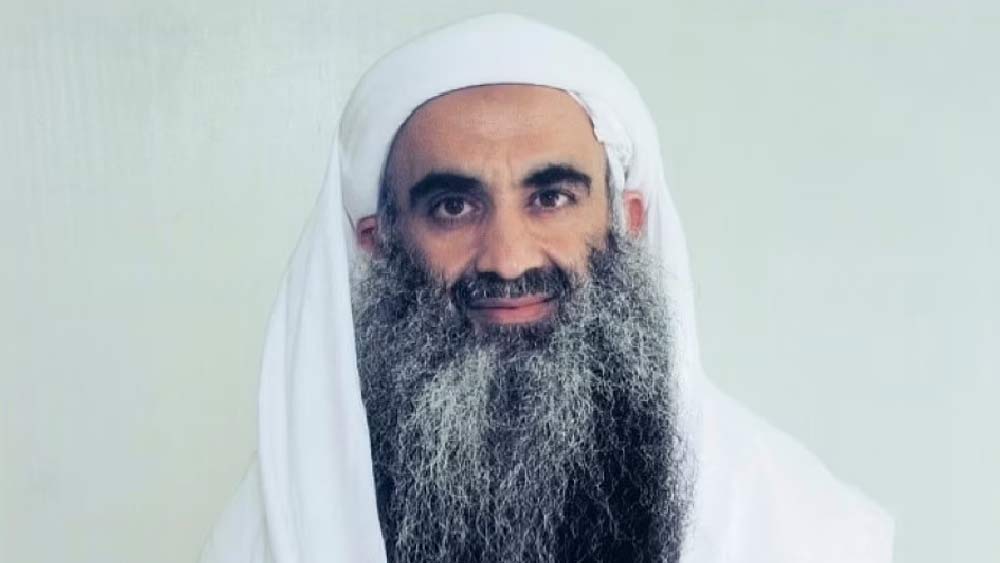 টুইন টাওয়ার হামলার অন্যতম চক্রী আল কায়দা নেতা খালেদ শেখ মহম্মদ ওরফে কেএসএম। বিমানের মাধ্যমে এমন ভয়াবহ হামলার কথা ভেবেছিলেন কুয়েতের এই নাগরিকই।