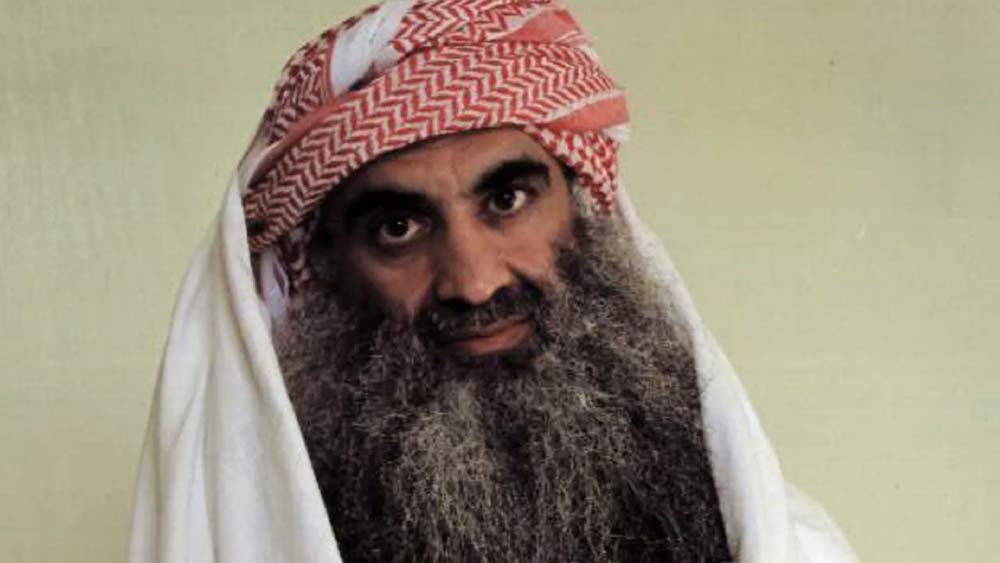 আমেরিকার প্রথম ১০ জন মোস্ট ওয়ান্টেডের তালিকার ছিলেন কেএসএম। ২০০৩ সালে পাকিস্তানের রাওয়ালপিন্ডি থেকে তাঁকে গ্রেফতার করে সিআইএ। ২০০৬ সাল থেকে ৫৭ বছরের ওই জঙ্গি রয়েছেন গুয়ান্তানামো বে কারাগারে।