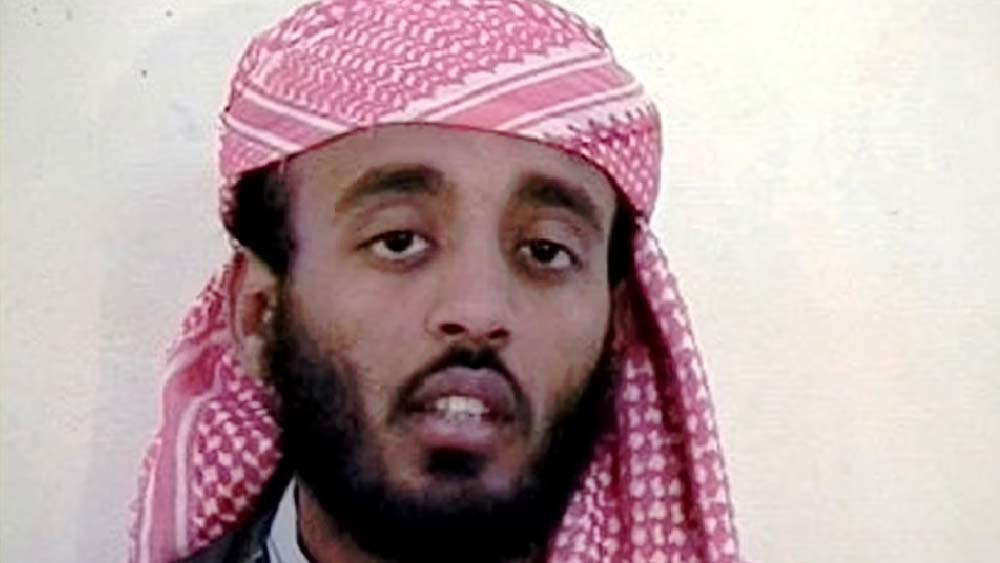 টুইন টাওয়ার হামলার আরও এক চক্রী হলেন রামজি বিন আসল শিভ। ইয়েমেনের বাসিন্দা বছর পঞ্চাশের এই আল কায়দা জঙ্গি আল কায়দা নেতা খালেদ শেখ মহম্মদ ওরফে কেএসএমের ‘প্রতিনিধি’ ছিল। সংগঠনে টুইন টাওয়ার হামলার তারিখ সম্পর্কে জানিয়েছিলেন এই শিভ-ই।