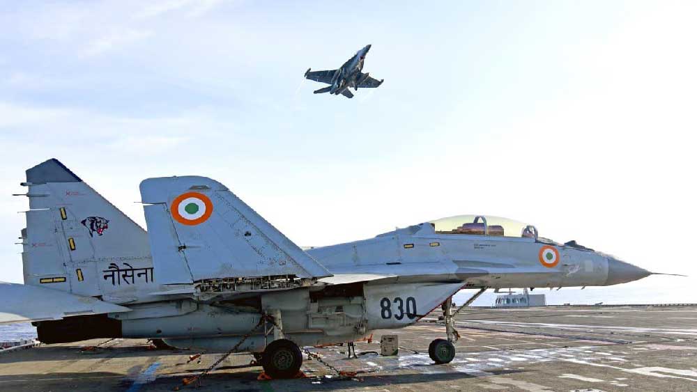 ভারতীয় বায়ুসেনায় এখনও সাফল্যের সঙ্গে কাজ করছে মিগ-২৯ ইউপিজি। ভারতীয় নৌসেনার বিমানবাহী যুদ্ধজাহাজে ব্যবহৃত হয় মিগ-২৯কে মডেলটি।