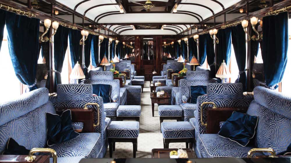 ১৮৮৩ সালে ওরিয়েন্ট এক্সপ্রেস তৈরি করেছিল বেলজিয়ান সংস্থা ‘কোম্পানি ইন্টারন্যাশনাল ডেস ওয়াগন-লিটস’। 