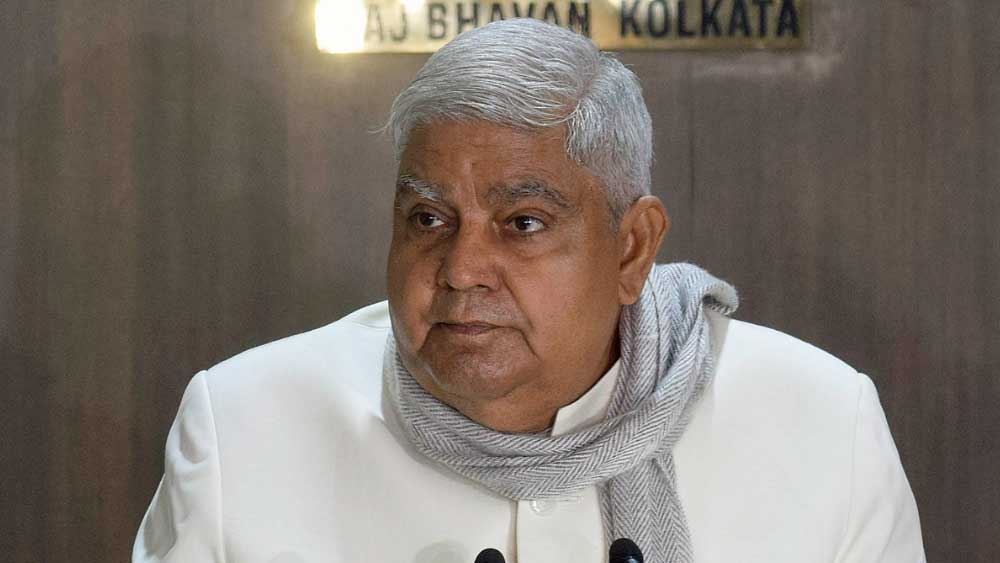 ৭১ বছরের ধনখড়কে নানা ভূমিকায় দেখা গিয়েছে। আইনজীবী হিসাবে পেশাদার জীবন শুরু করলেও এক কালে তা ছেড়ে রাজনীতির ময়দানে নেমে পড়েছিলেন ধনখড়। এর পর একে একে বিধায়ক থেকে সাংসদ এবং কেন্দ্রীয় মন্ত্রীও হয়েছেন।