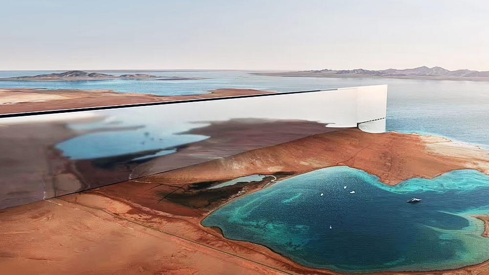 মরুভূমি থেকে উপকূলবর্তী এলাকা জুড়ে ১২০ কিলোমিটার দীর্ঘ বহুতল তৈরি করার পরিকল্পনা করেছে সৌদি আরব। ২০২১ সালের জানুয়ারিতে সৌদি সম্রাট মহম্মদ বিন সলমন এই প্রকল্পের ঘোষণা করেছিলেন।