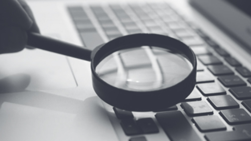 কয়েকটি ভিডিয়ো দেখার পরই ফন্দি আঁটেন ওই যুবক। সেই ফন্দি আর কিছুই নয়। স্ত্রীকে হত্যার ছক।