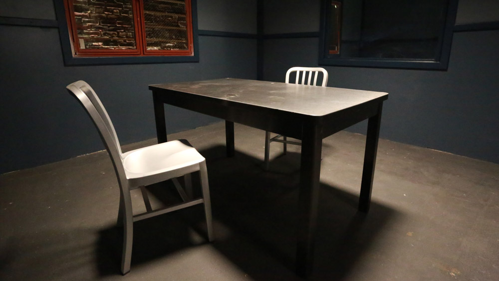  তদন্ত যত এগোয়, ততই আসল খুনি কে, এ ব্যাপারে নিশ্চিত হয় পুলিশ। 