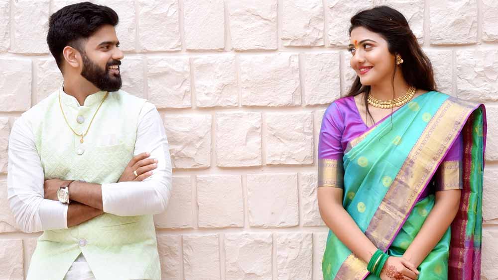 ২০১৮-র ইউপিএসসি সিএসই পরীক্ষায় সারা দেশের মধ্যে পঞ্চম হয়েছিলেন সৃষ্টি। আর নাগার্জুনের র‌্যাঙ্ক ছিল ৪১৮।