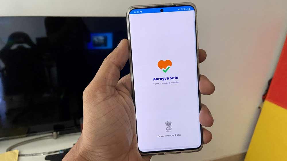 করোনা সংক্রমণ সংক্রান্ত নানা তথ্য পাওয়া যেত এই অ্যাপে। পাশাপাশি কোথাও কোনও করোনা সংক্রমিত ব্যক্তি রয়েছেন কি না, তা-ও এই অ্যাপের মাধ্যমে জানা যাবে বলে দাবি করেছিল কেন্দ্র। 