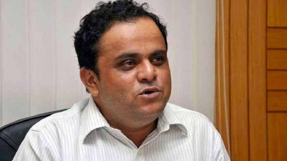 পাঁচ বছর পরে ২০১৬ সালের বিধানসভা নির্বাচনের সময়ে ব্রাত্যর মোট সম্পত্তি ছিল ১ কোটি ৯৫ লক্ষ ২৯ হাজার ১৭৭ টাকা। কোনও দেনা ছিল না।