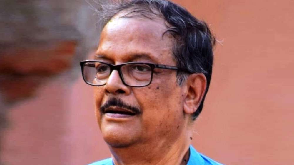 আসানসোল উত্তরের তৃণমূল বিধায়ক মলয় ঘটকের ২০১১ সালে মোট সম্পত্তি ছিল ৬১ লাখ ৬৪ হাজার ২৯৫ টাকা। দেনা ছিল ১৪ লাখ ৭৮ হাজার ৩১৪ টাকা ২৮ পয়সা।