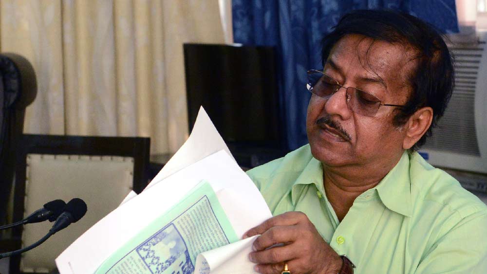 পাঁচ বছর পরে ২০১৬ সালে রাজ্যের মন্ত্রী জ্যোতিপ্রিয় যে হলফনামা জমা দেন তাতে জানান, মোট সম্পত্তি ১ কোটি ৫১ লাখ ৩ হাজার ৮৭ টাকা।