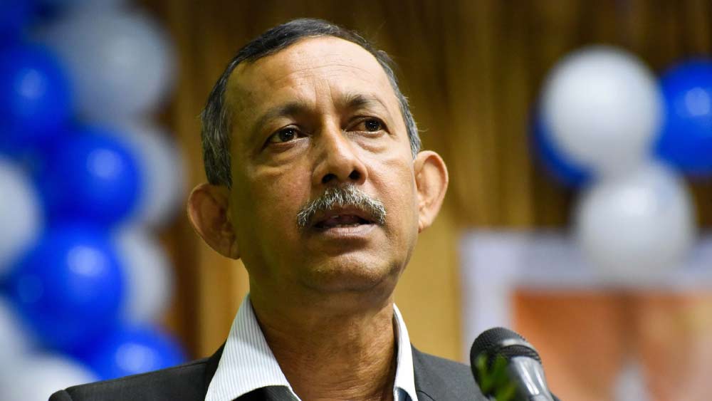 ডাবগ্রাম-ফুলবাড়ি থেকে ২০১১ সালে বিধায়ক হন গৌতম দেব। তখন সম্পত্তির পরিমাণ জানিয়েছিলেন ৮৫ লাখ ৪৪ হাজার ৩৪৩ টাকা। দেনা ৭ লাখ ২ হাজার টাকা।